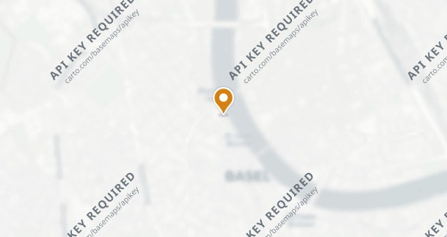 Map showing Restaurant LA